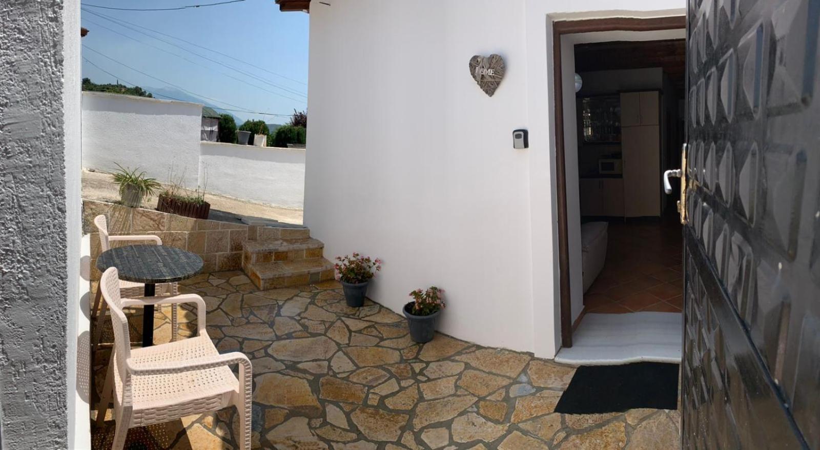 Nomad House-Entire House At Your Disposal,4 Guests Berat Extérieur photo