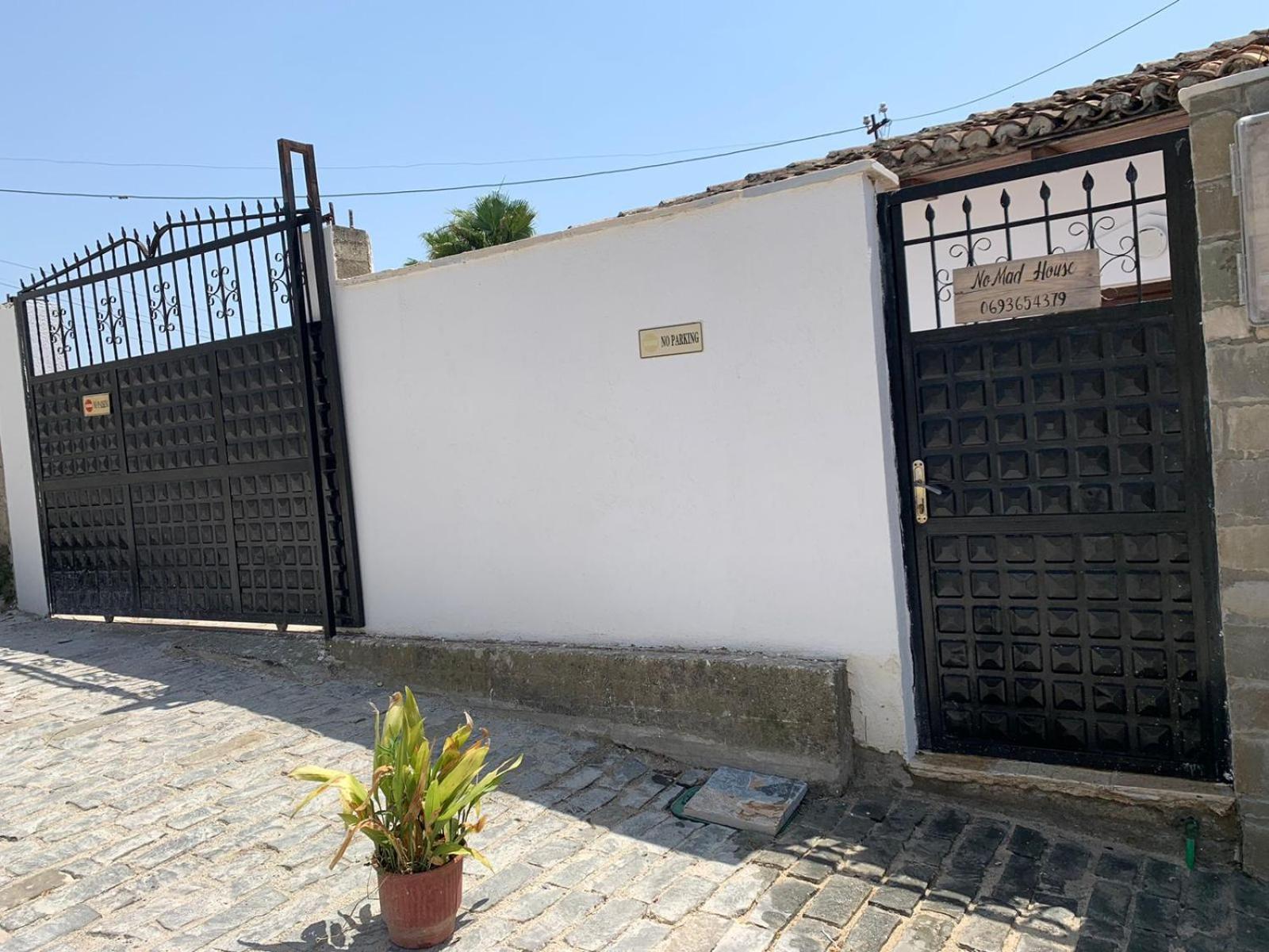 Nomad House-Entire House At Your Disposal,4 Guests Berat Extérieur photo